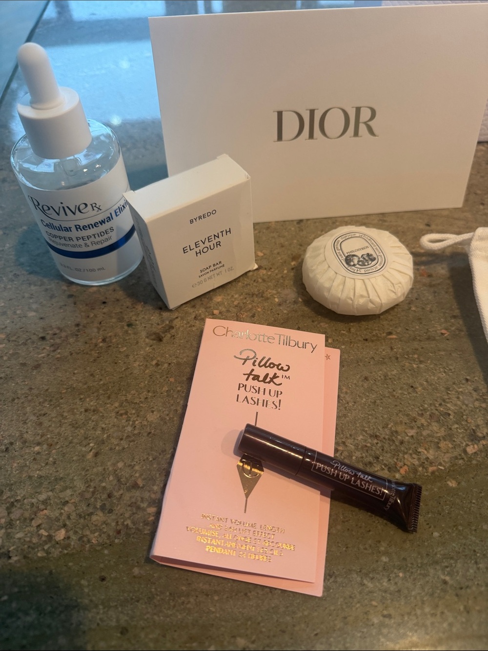 Dior paper bag + Dior Pouch, Byredo, diptyque, charlotte Tilbury, Revive RX - Picture 4 of 6